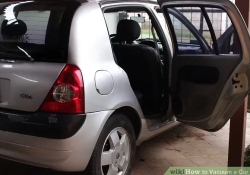how to vacuum your car like a pro