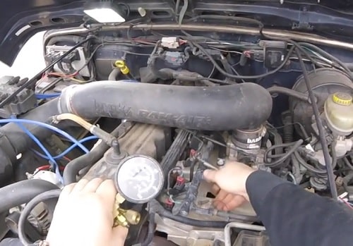 fuel pressure regulator symptoms